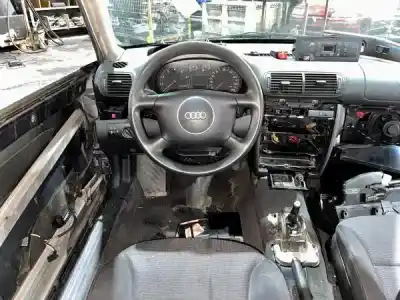 Scrapping Vehicle audi a3 (8l1) 122 (bj10_) gasolina 2000 5p of the year 2022 powered 