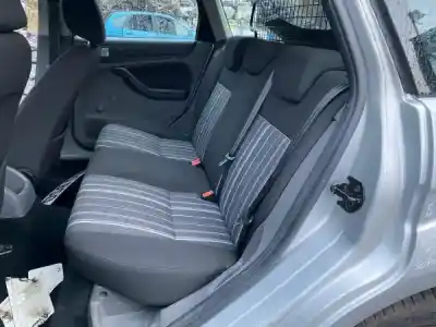 Veicolo di demolizione ford focus ii (da_, hcp, dp) 1.8 tdci dell'anno 2010 alimentato kkda