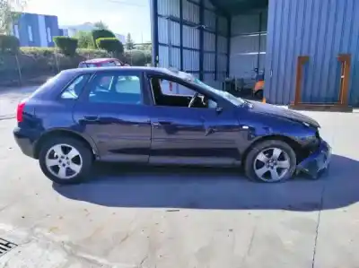Здавання транспортного засобу audi a3 (8l1) 1.6 року 2001 потужний 