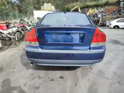 Veículo de Sucata volvo s60 i (384) 2.0 t do ano 2001 alimentado b 5204 t5
