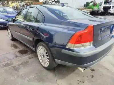 Veículo de Sucata volvo s60 i (384) 2.0 t do ano 2001 alimentado b 5204 t5