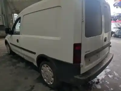 Veículo de Sucata opel combo tour 1.3 cdti 16v do ano 2005 alimentado z 13 dt