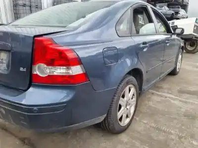 Veicolo di demolizione volvo s40 ii (ms) 2.4 gasolina 2004 4p dell'anno 2005 alimentato b 5244 s5