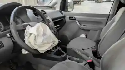 Здавання транспортного засобу volkswagen caddy ka/kb (2k) 1.9 tdi року 2005 потужний 