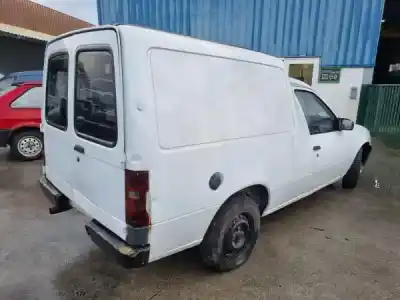 Veículo de Sucata opel kadett e (t85) 1.7 d (c19. d19) do ano 1993 alimentado 17 d