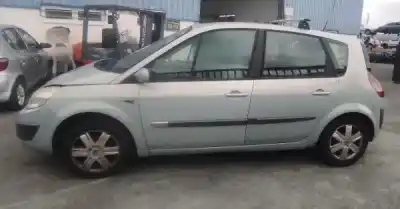 Veículo de Sucata renault scénic ii (jm0/1_) 1.4 (jm0b jm0h jm1a) do ano 2003 alimentado  Veículo de Sucata renault scénic ii (jm0/1_) 1.4 (jm0b jm0h jm1a) do ano 2003 alimentado