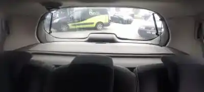 Veículo de Sucata renault scénic ii (jm0/1_) 1.4 (jm0b jm0h jm1a) do ano 2003 alimentado  Veículo de Sucata renault scénic ii (jm0/1_) 1.4 (jm0b jm0h jm1a) do ano 2003 alimentado