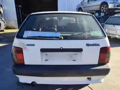 Veículo de Sucata fiat tipo hatchback (160_) 1.4 (160.ac) gasolina 5p do ano 1993 alimentado 