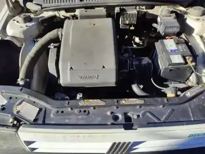 Veículo de Sucata fiat tipo hatchback (160_) 1.4 (160.ac) gasolina 5p do ano 1993 alimentado 