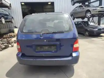 Veículo de Sucata kia carnival i (up) 2.9 tdi do ano 2000 alimentado j3