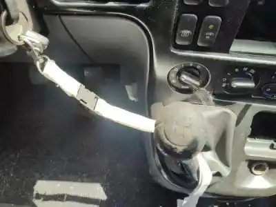 Veículo de Sucata kia carnival i (up) 2.9 tdi do ano 2000 alimentado j3