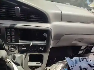 Veículo de Sucata kia carnival i (up) 2.9 tdi do ano 2000 alimentado j3