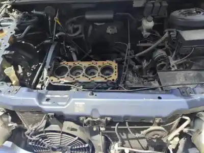 Veículo de Sucata kia carnival i (up) 2.9 tdi do ano 2000 alimentado j3