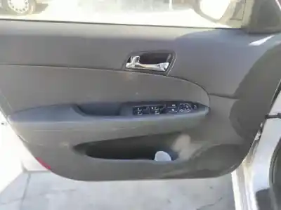 Veicolo di demolizione hyundai i30 (fd) 1.6 crdi dell'anno 2011 alimentato d4fb