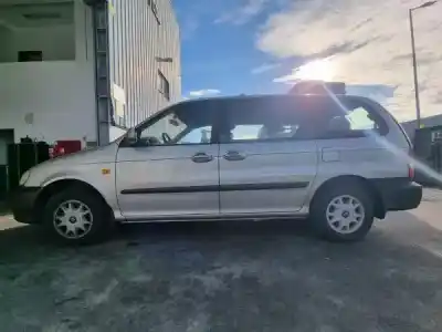 Veículo de Sucata kia carnival i (up) 2.9 tdi do ano 2001 alimentado j3