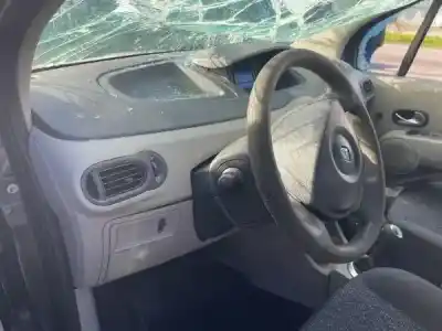 Sloopvoertuig renault modus / grand modus (f/jp0_) 1.2 (jp0c jp0k fp0c fp0k fp0p jp0p jp0t) van het jaar 2004 aangedreven d4f 740