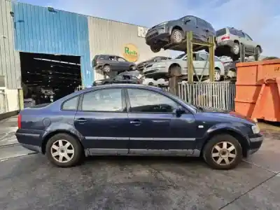Veículo de Sucata volkswagen passat 3b2 1.9 tdi do ano 1998 alimentado 