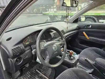 Veículo de Sucata volkswagen passat 3b2 1.9 tdi do ano 1998 alimentado 