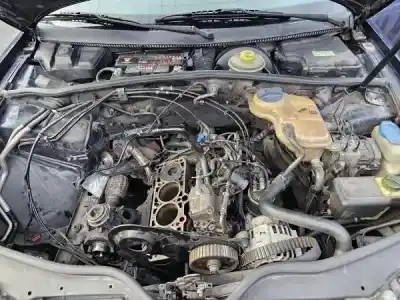 Veículo de Sucata volkswagen passat 3b2 1.9 tdi do ano 1998 alimentado 