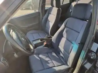 Scrapping Vehicle bmw 3 touring (e36) 318 tds of the year 1995 powered m41 d17 (174t1)