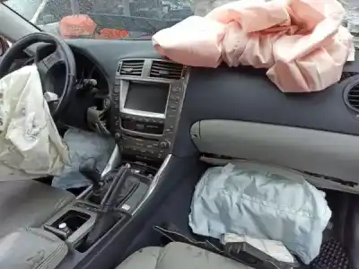 Здавання транспортного засобу lexus is ii (_xe2_) 220 d (ale20) року 2007 потужний 2ad-fhv