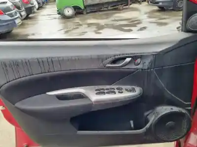 Veículo de Sucata honda civic viii hatchback (fn, fk) 2.2 ctdi (fk3) do ano 2010 alimentado n22a2