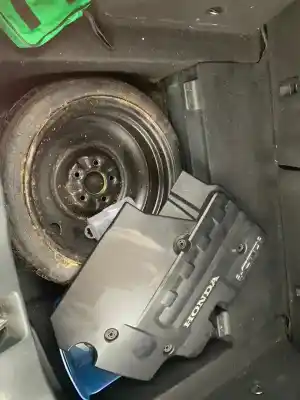 Véhicule à la ferraille honda civic viii hatchback (fn, fk) 2.2 ctdi (fk3) de l'année 2007 alimenté n22a2