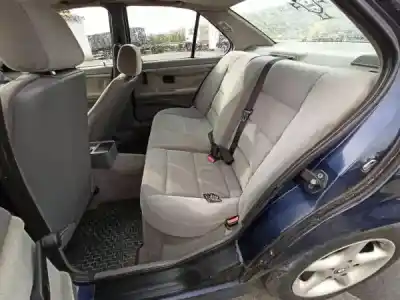 Vehicul casat bmw 3 (e36) 318 i al anului 2002 alimentat m40 b18 (184e1)