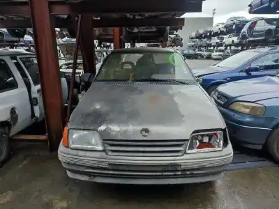 Veículo de Sucata opel kadett e hatchback (t85) 1.3 i cat (c08. c48. d08. d48) do ano 1989 alimentado 13 s