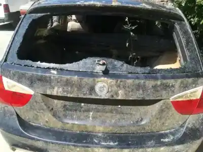 Veículo de Sucata bmw 3 touring (e91) 330 d do ano 2021 alimentado 