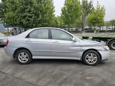 Veículo de Sucata kia cerato (ld) 1.5 crdi do ano 2005 alimentado d4fa