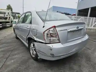 Veículo de Sucata kia cerato (ld) 1.5 crdi do ano 2005 alimentado d4fa