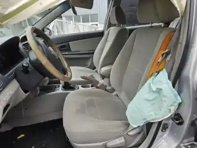 Veículo de Sucata kia cerato (ld) 1.5 crdi do ano 2005 alimentado d4fa