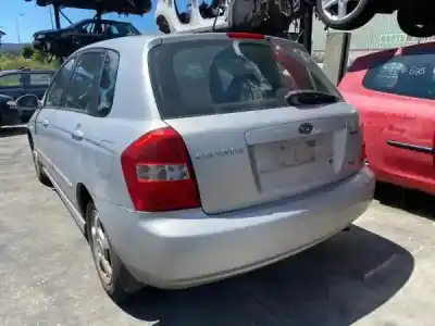 Scrapping Vehicle kia cerato (ld) 1.5 crdi of the year 2006 powered d4fa