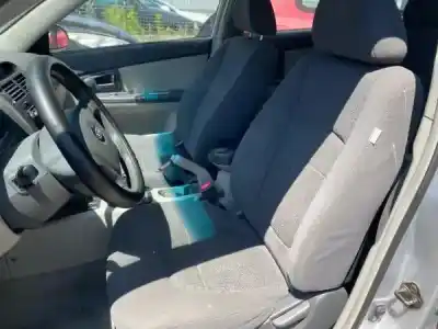 Scrapping Vehicle kia cerato (ld) 1.5 crdi of the year 2006 powered d4fa