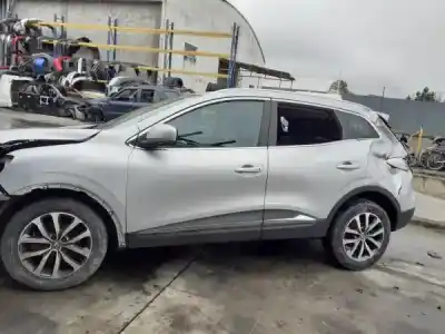 Veículo de Sucata renault kadjar (ha_, hl_) 1.5 dci 110 (hla3) do ano 2019 alimentado k9k 646