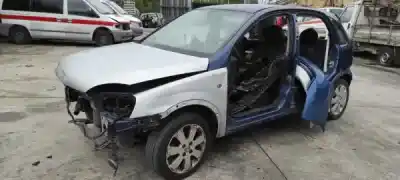 Veículo de Sucata opel corsa a caixa (s83) 1.2 (f08. w5l) do ano 2003 alimentado  Veículo de Sucata opel corsa a caixa (s83) 1.2 (f08. w5l) do ano 2003 alimentado