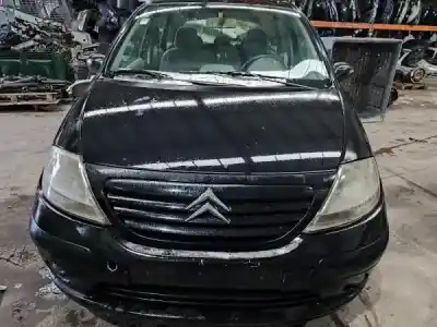 Veículo de Sucata citroen c3 i (fc_, fn_) 1.1 i do ano 2003 alimentado 