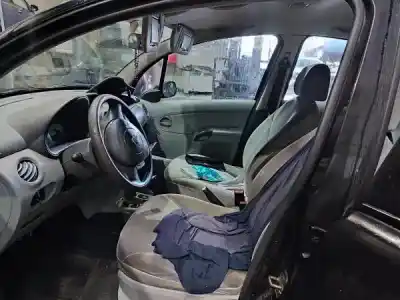 Veículo de Sucata citroen c3 i (fc_, fn_) 1.1 i do ano 2003 alimentado 