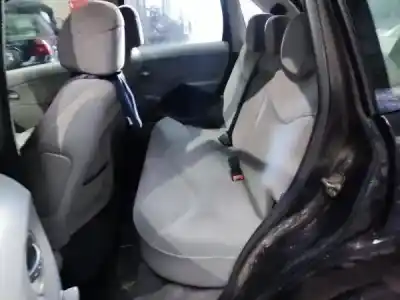 Veículo de Sucata citroen c3 i (fc_, fn_) 1.1 i do ano 2003 alimentado 