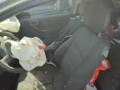 Hurda Aracı opel corsa c 1.3 16v cdti cat (z 13 dt / ln9) yılın 2004 güçlü z 13 dt