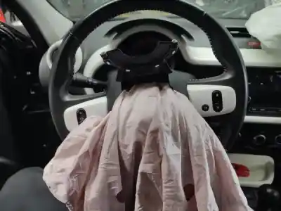 Veículo de Sucata renault twingo iii (bcm_) 1.0 sce 70 do ano 2018 alimentado h4d 400