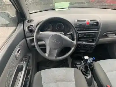 Veículo de Sucata kia picanto (ba) 1.1 crdi gasóleo 2008 5p do ano 2007 alimentado d3fa