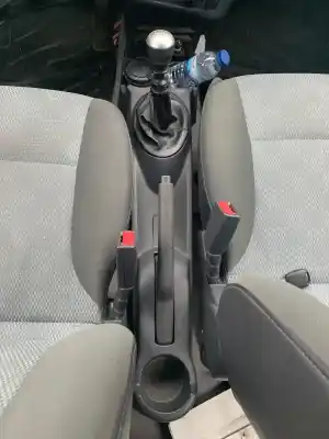 Veículo de Sucata kia picanto (ba) 1.1 crdi gasóleo 2008 5p do ano 2007 alimentado d3fa