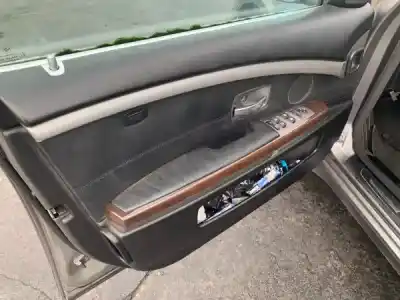 Scrapping Vehicle bmw 7 (e65, e66, e67) 730 d of the year 2003 powered m57 d30 (306d2)