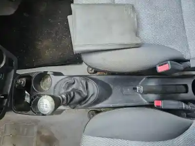 Veículo de Sucata kia picanto (ba) 1.1 crdi gasóleo 2008 5p do ano 2007 alimentado d3fa