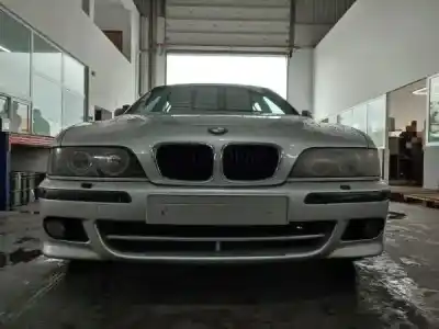Veículo de Sucata bmw 5 touring (e39) 530 d do ano 2002 alimentado m57 d30 (306d1)