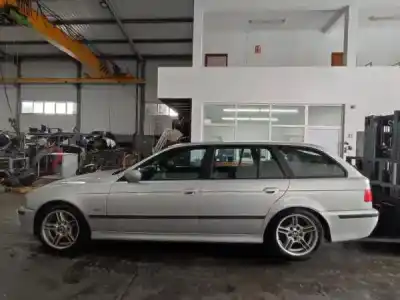 Veículo de Sucata bmw 5 touring (e39) 530 d do ano 2002 alimentado m57 d30 (306d1)