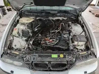 Veículo de Sucata bmw 5 touring (e39) 530 d do ano 2002 alimentado m57 d30 (306d1)