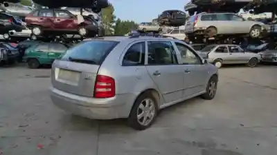 Veicolo di demolizione skoda fabia i break (6y5) 1.4 gasolina 2002 5p dell'anno 2002 alimentato 
